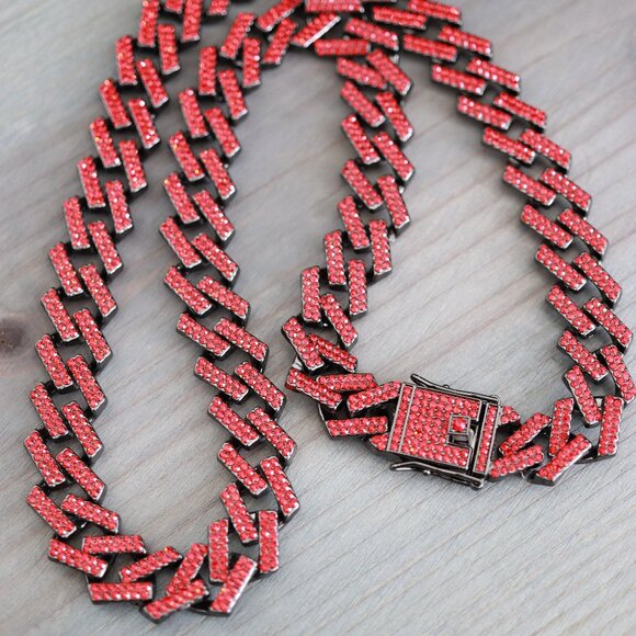 14mm 20inches Cuban Ice Curb Diamond Chain Red/Black Necklace with Rhinestones - Picture 3 of 3